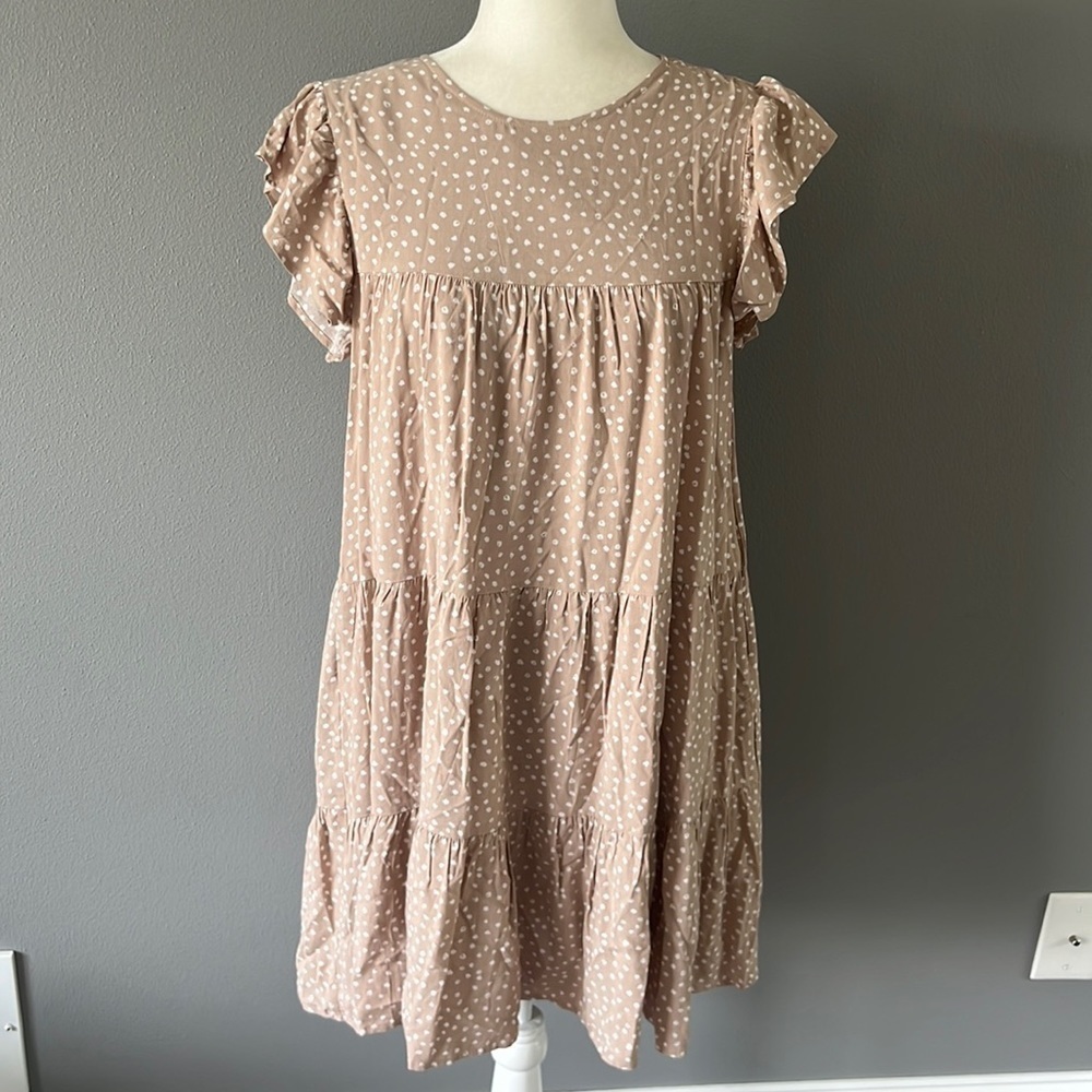Pink Lily Tan and White Tiered Dress with Ruffle Sleeves